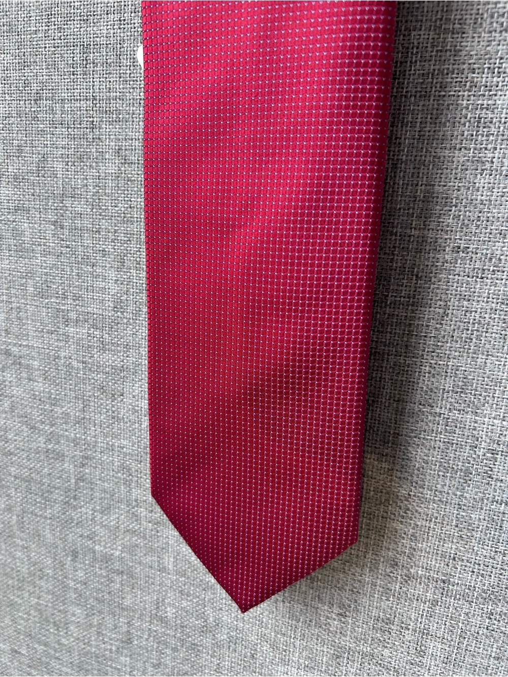 Brioni Deep Red Micro-Textured Men's Tie